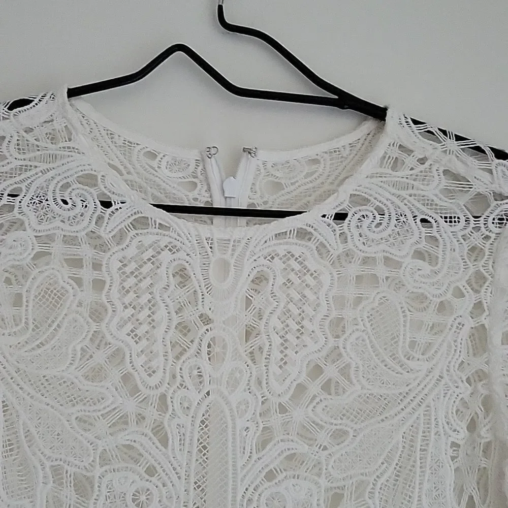 Dress   - Picture 3 of 13